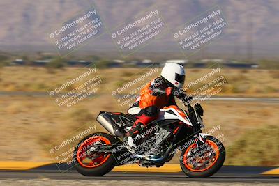 media/Nov-15-2024-CVMA Friday Practice (Fri) [[b142d29251]]/3-Group 3 and NRS/Session 1 (Turn 14)/